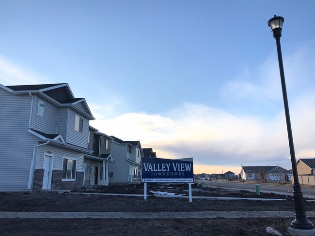 Foto del edificio - Valley View Townhomes