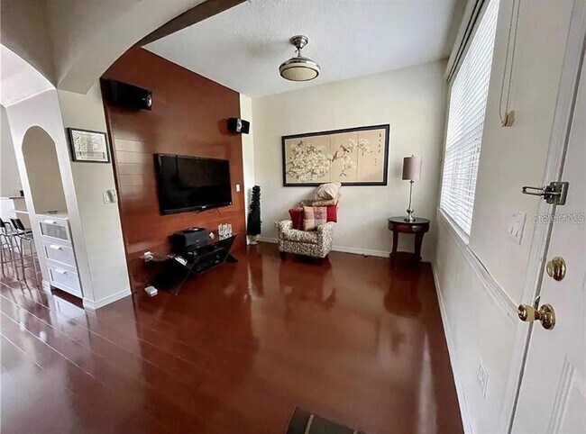 Foto del edificio - 9789 Fenrose Terrace