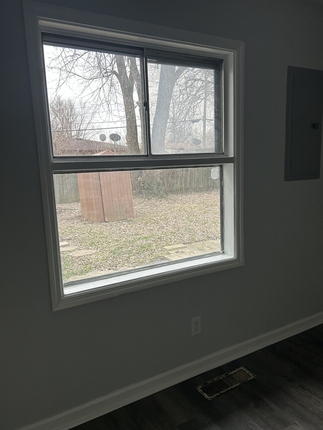 Foto del edificio - 6713 52nd St