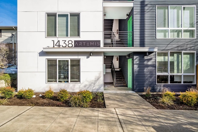 Building Photo - 1436 NW 60th St