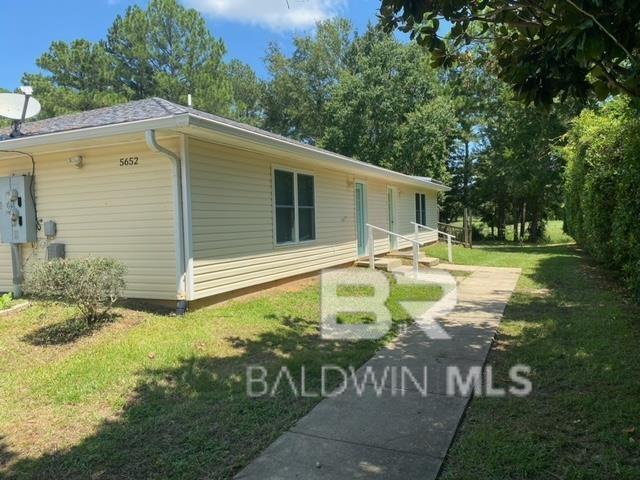 Foto principal - 5652 Dee St