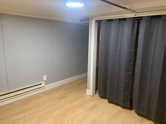 Foto del edificio - 1857 11th Ave