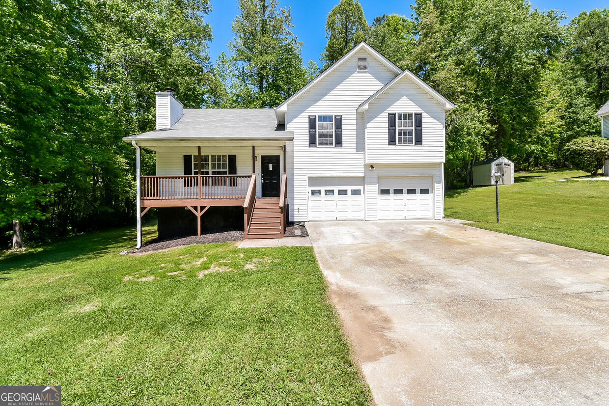 Primary Photo - 522 Willow Creek Dr