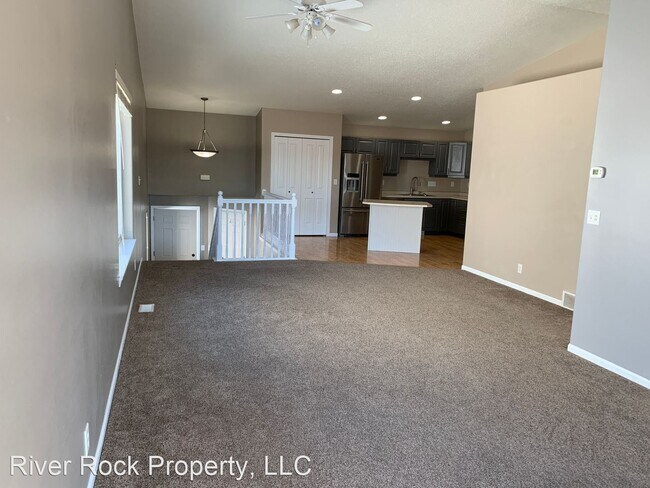 Building Photo - 3 br, 2 bath House - 4326 39 1/2 Ave S, Fargo