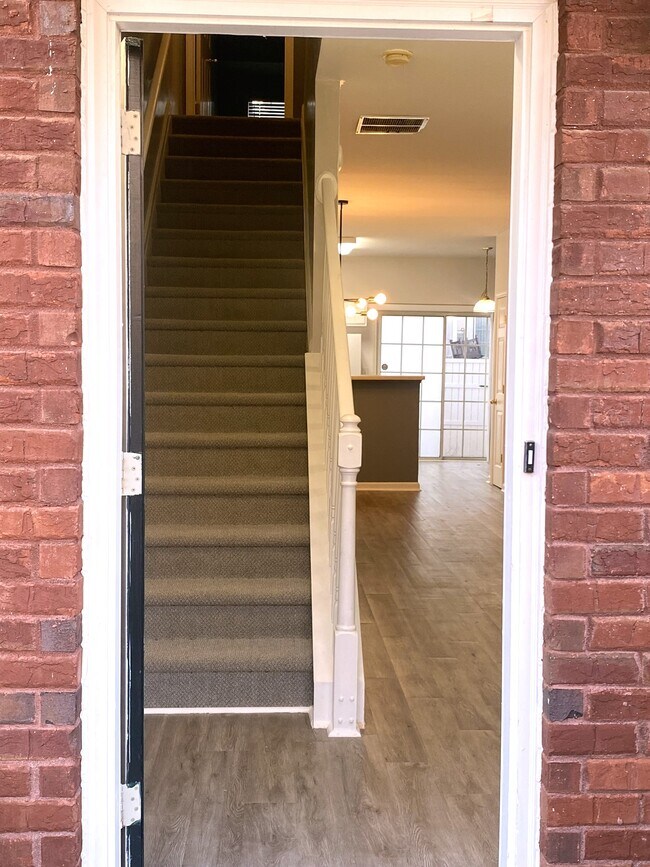 1626 Cove Creek Cir, Norcross, GA 30093 Townhome Rentals in Norcross