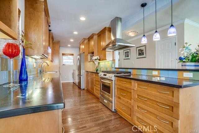 Building Photo - 15516 Chadron Ave