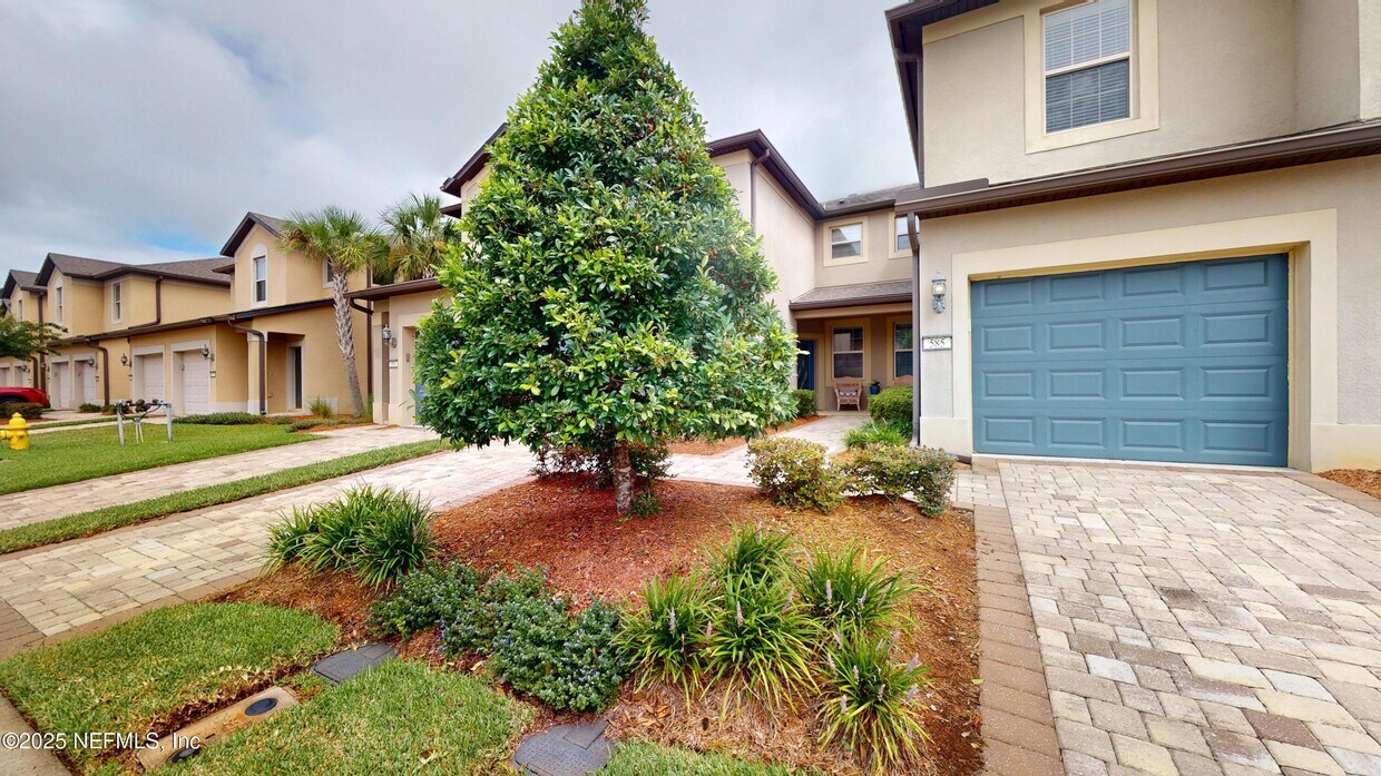 Foto principal - 585 Orchard Pass Ave