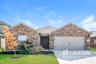 Building Photo - 144 Bandana Cir