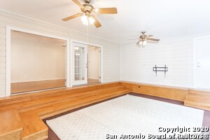 Building Photo - 349 Irvington Dr
