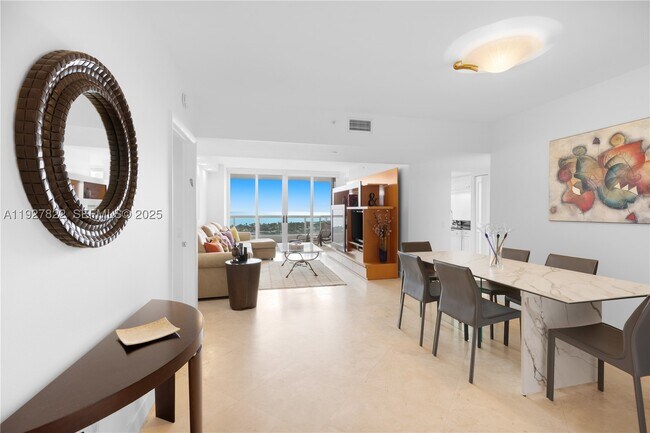 Foto del edificio - 21055 Yacht Club Dr