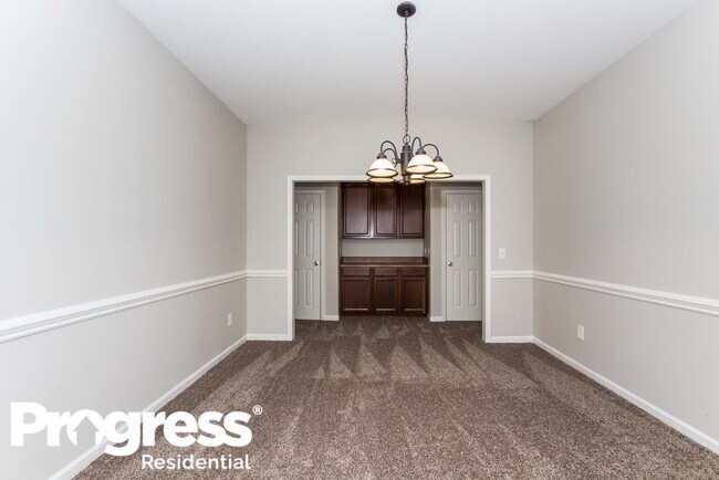 Building Photo - 8732 Hazelcroft Ln