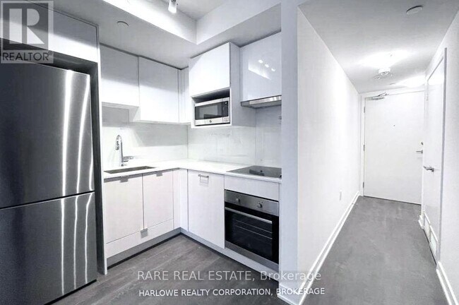 Photo du bâtiment - 195 Redpath Ave