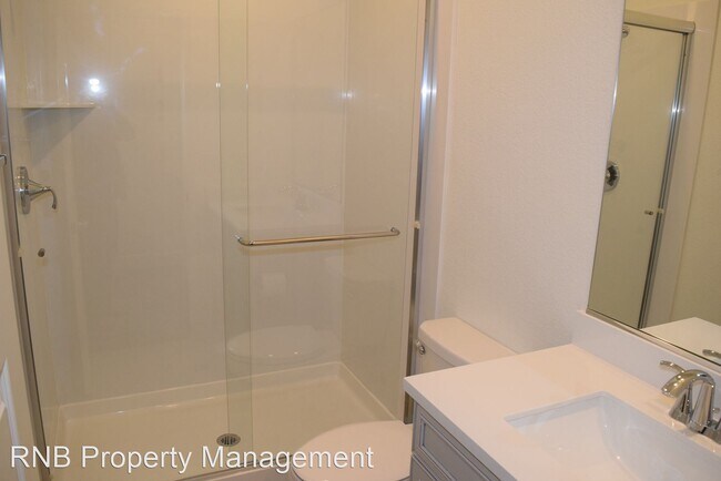 Building Photo - 4 br, 3 bath House - 4056 Trinity Alps Way