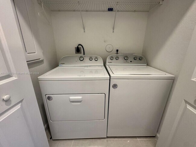 Foto del edificio - 28585 SW 134th Ct