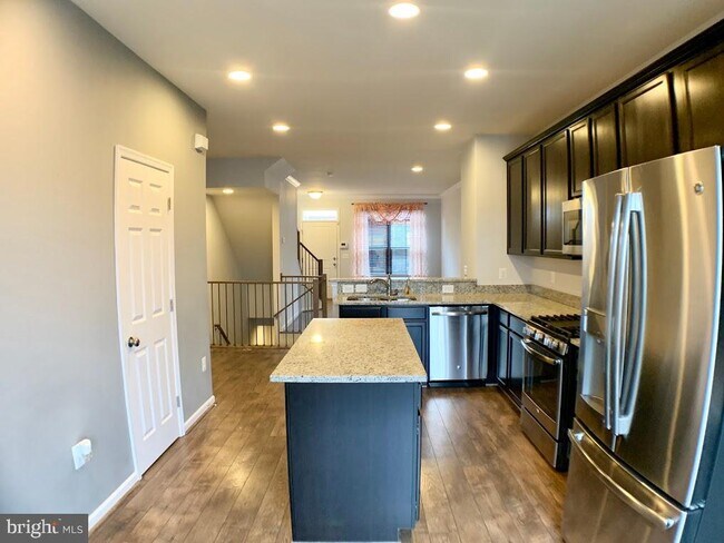 Building Photo - 106 Conestoga Ln