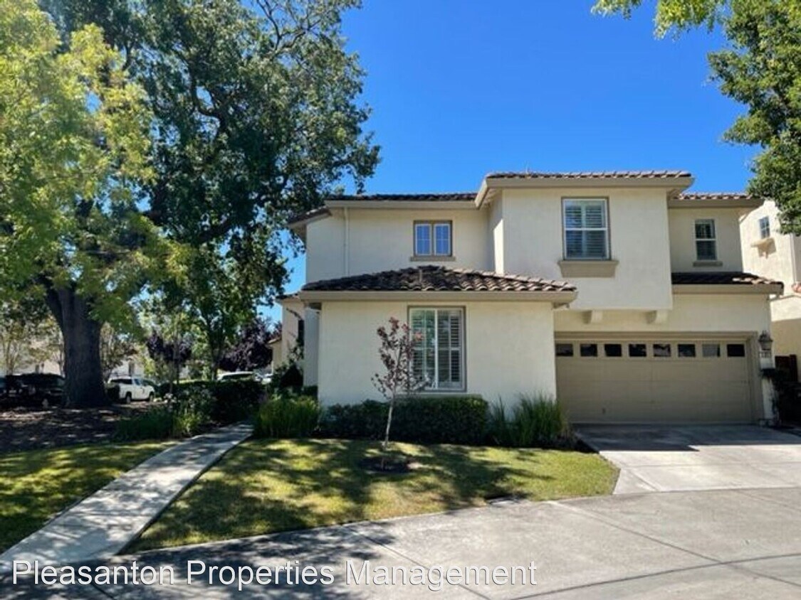 Primary Photo - 4 br, 3 bath House - 5302 Garces Ct.
