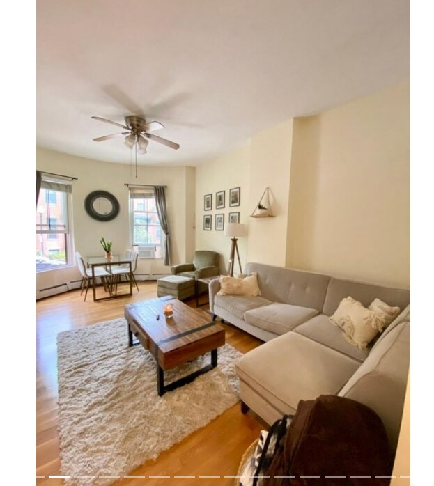 Foto del edificio - 99 E Brookline St