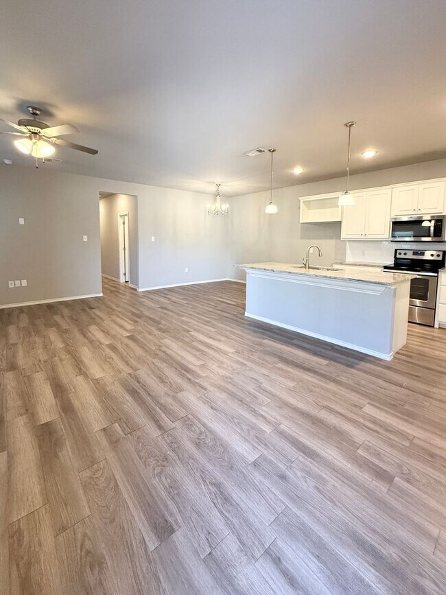 Building Photo - 1217 Preston Trails