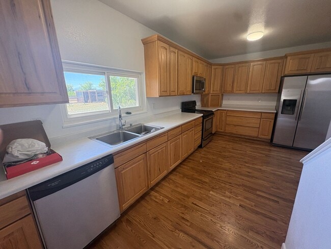 Building Photo - 881 Co Rd 11