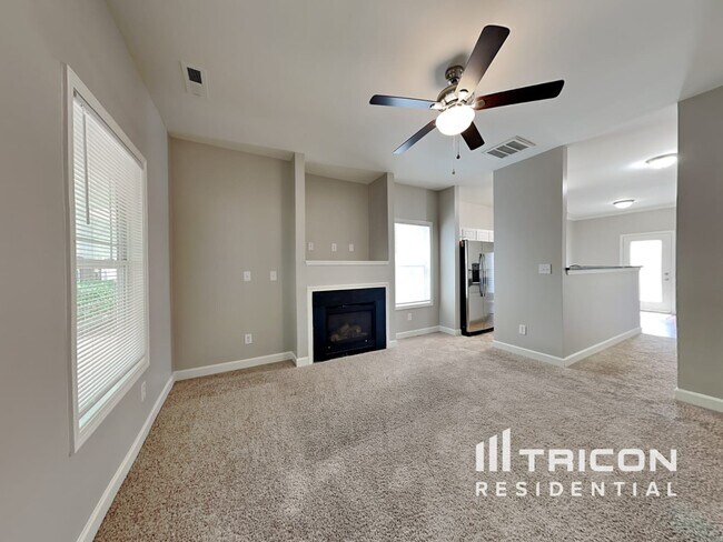 Building Photo - 12405 Walden Lea Drive Huntersville NC