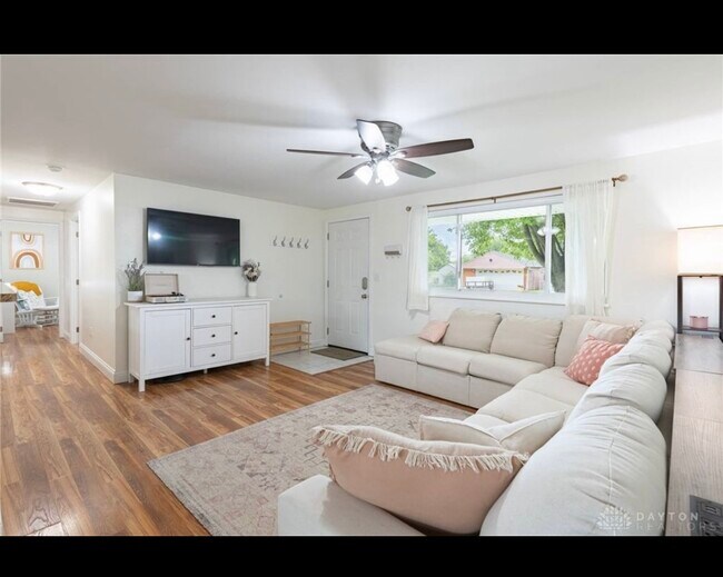 Foto del edificio - 6150 Tomberg St