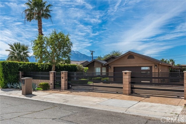 Building Photo - 13815 Del Ray Ln