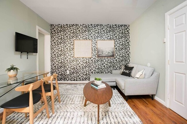 Foto del edificio - 702 St Marks Ave