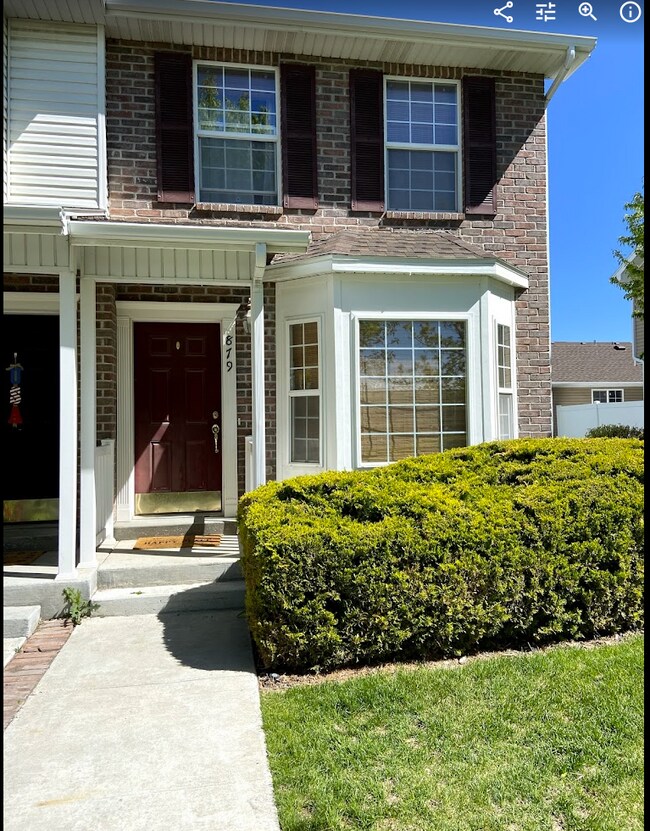 Foto del edificio - 879 Capital Ave