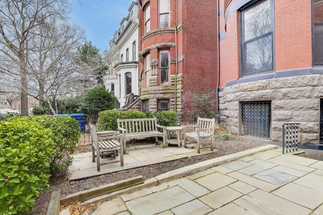 Building Photo - 1306 Rhode Island Ave NW