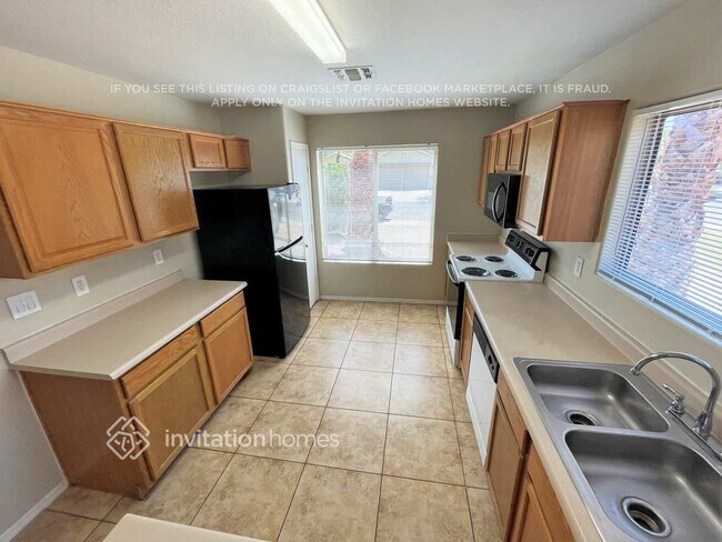 Foto del edificio - 3812 S 74th Dr