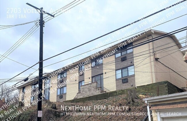 Building Photo - 2703 Voelkel Ave