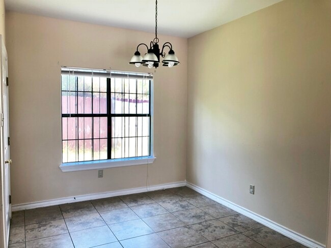 Building Photo - 4246 Dorel Dr
