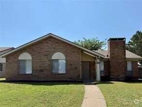 Building Photo - 5105 Galaxie Rd