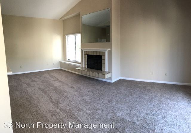 Foto del edificio - 2446 N Main St