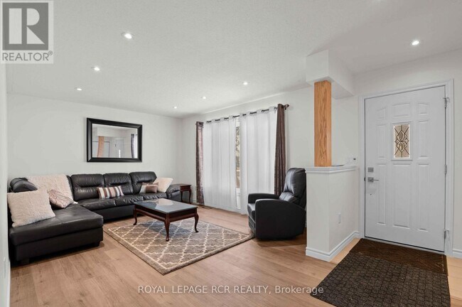 Photo du bâtiment - 18637 Hurontario St