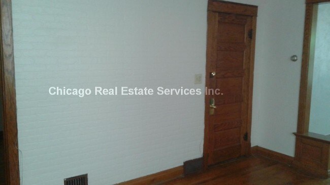 Building Photo - 1821 W Patterson Ave
