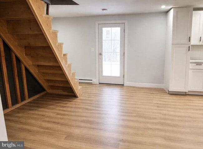 Foto del edificio - 504-506 Pine Hill St