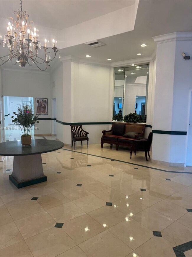 Foto del edificio - 1301 NE Miami Gardens Dr