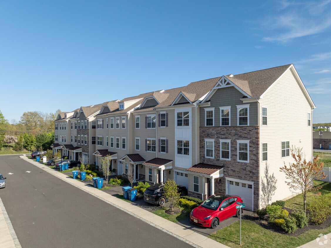 Gateway at Monroe Townhomes for Rent Monroe Township, NJ