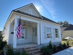 Building Photo - 4773 Cottage Oaks Dr