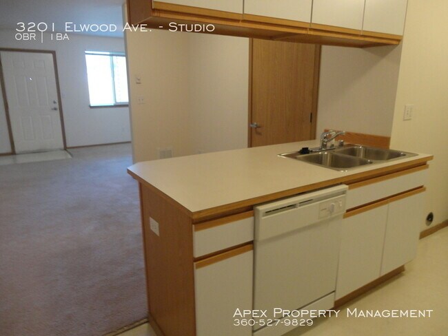 Building Photo - Sehome Place Apatments