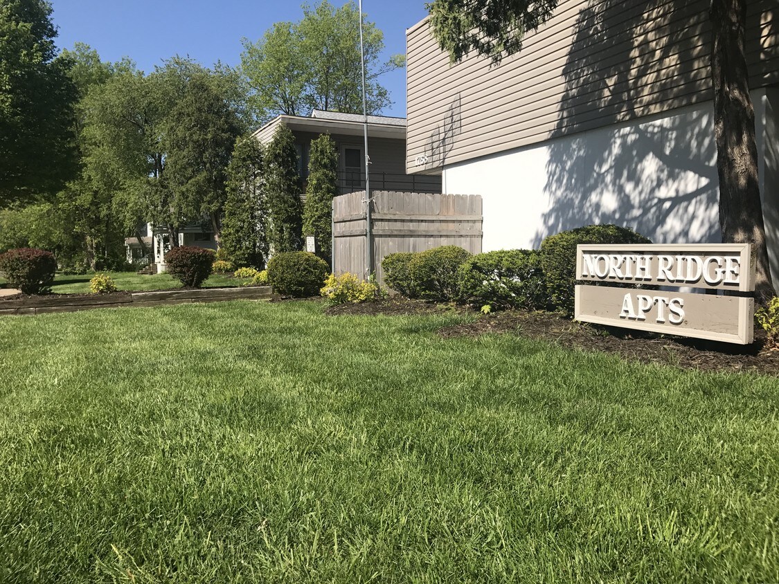 Foto principal - 1758 A Ave NE