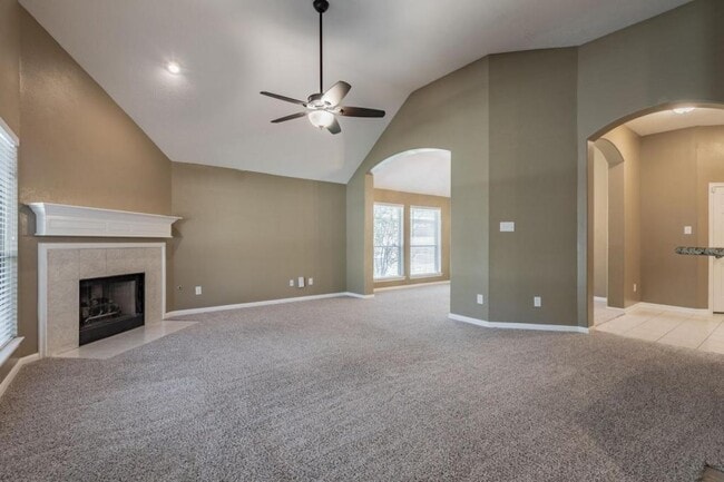 Foto del edificio - 18326 Cinderwood Dr
