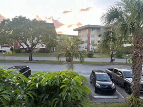 Building Photo - 3090 NW 46th Ave