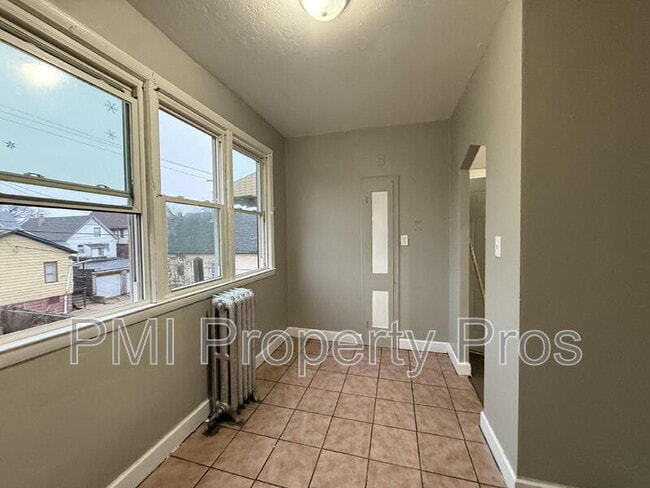 Foto del edificio - 1560 S 7th St