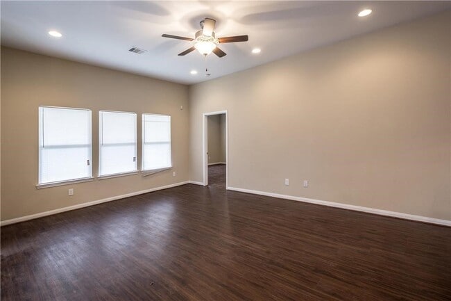 Building Photo - 18702 Shay Ln