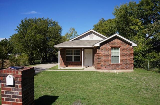 Primary Photo - 5504 Scoggins St