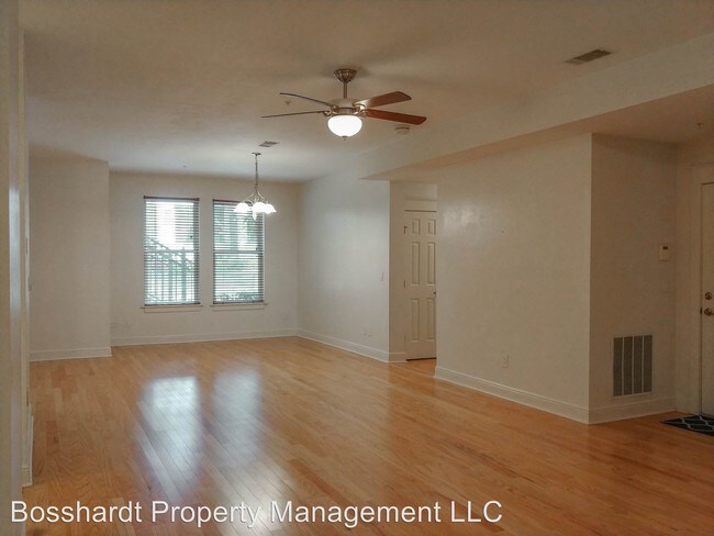 Building Photo - 3 br, 3 bath House - 339 NE 2nd Avenue