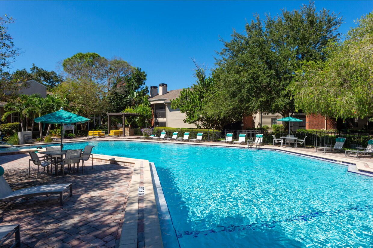 4800 Westshore Apartments 4800 S Westshore Blvd Tampa, FL