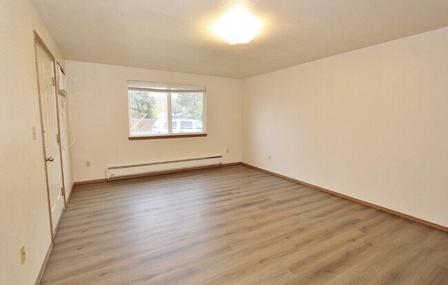 Foto del edificio - 1310 Poplar St